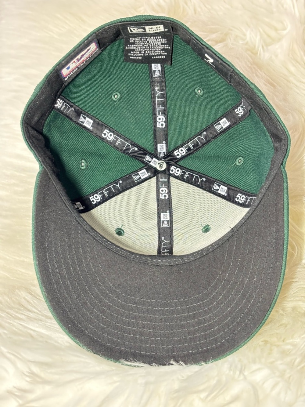 New Era Oakland Athletics A's 59fifty Dark Green Cap with Yellow & White Logo - Picture 13 of 14